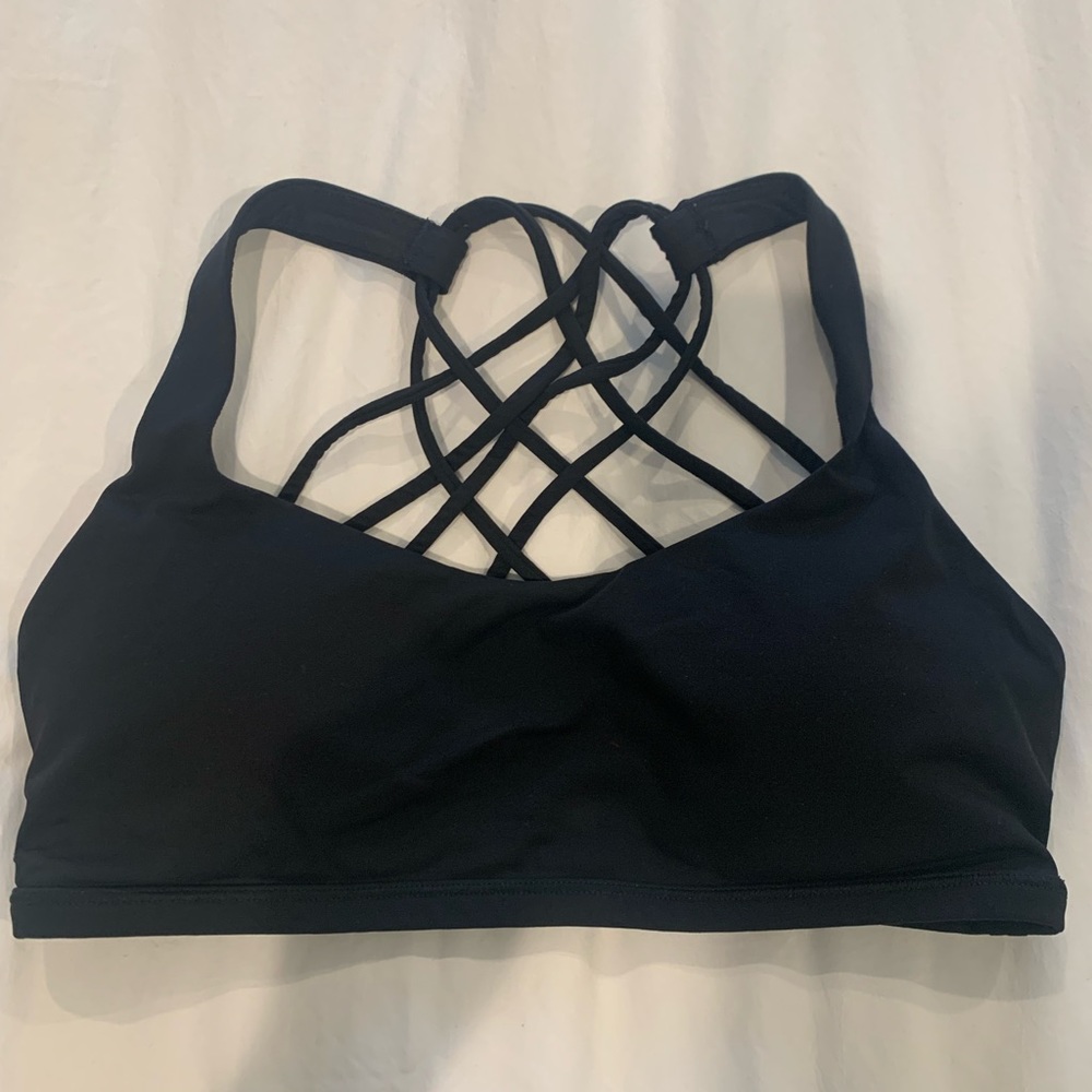 Lululemon bra.